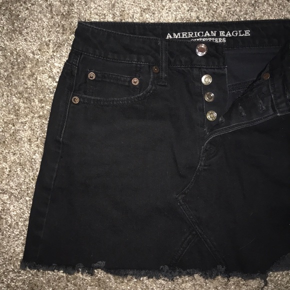Black denim skirt - Picture 3 of 3